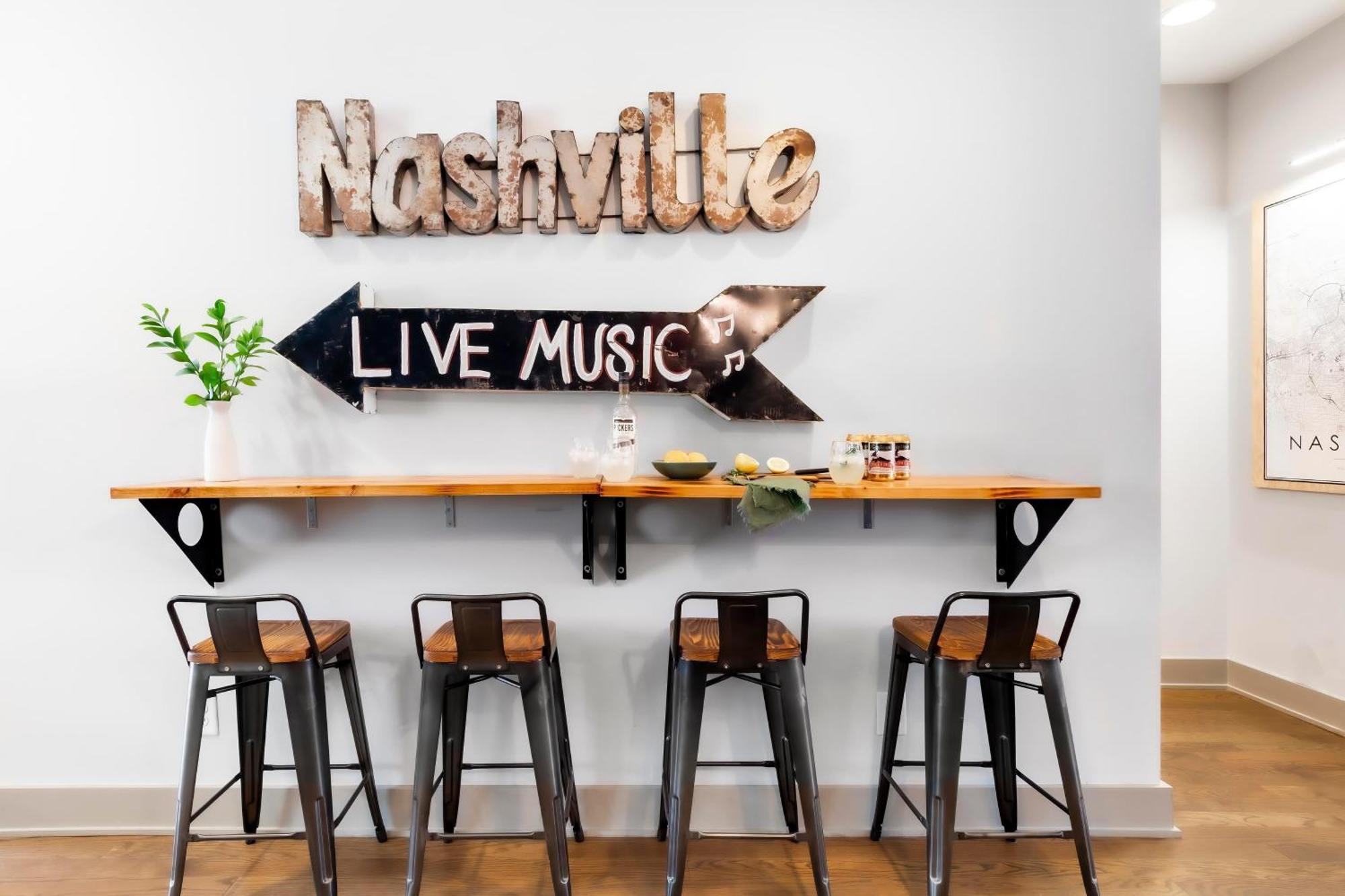 Waverly By Avantstay Nashville-Inspired Townhome W Luxury Kitchen Pool Table Esterno foto