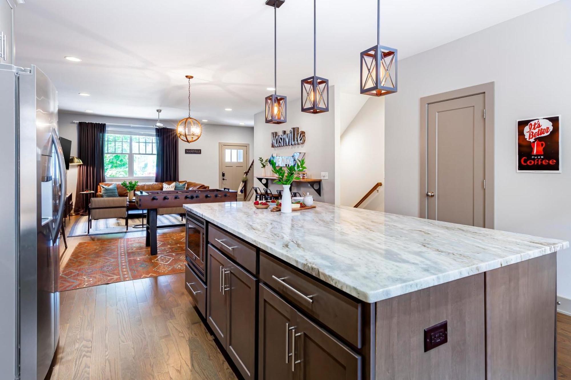 Waverly By Avantstay Nashville-Inspired Townhome W Luxury Kitchen Pool Table Esterno foto